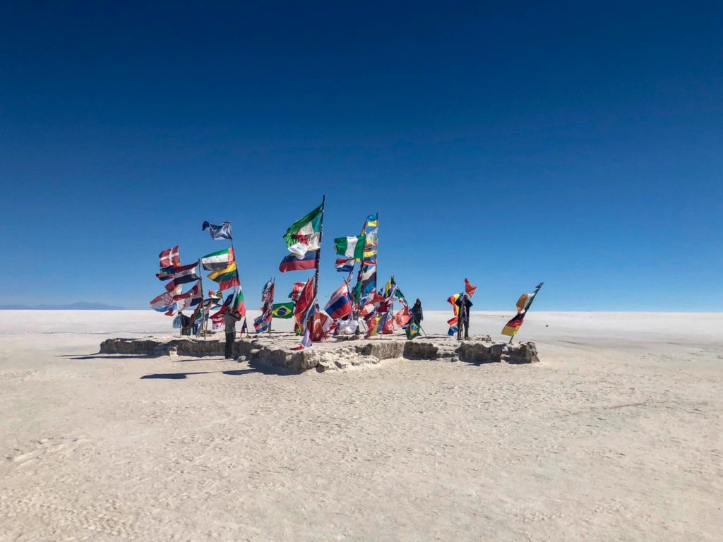 411 Bolivia